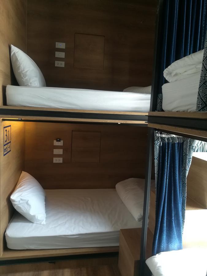 Natee Hostel Bangkok Ngoại thất bức ảnh