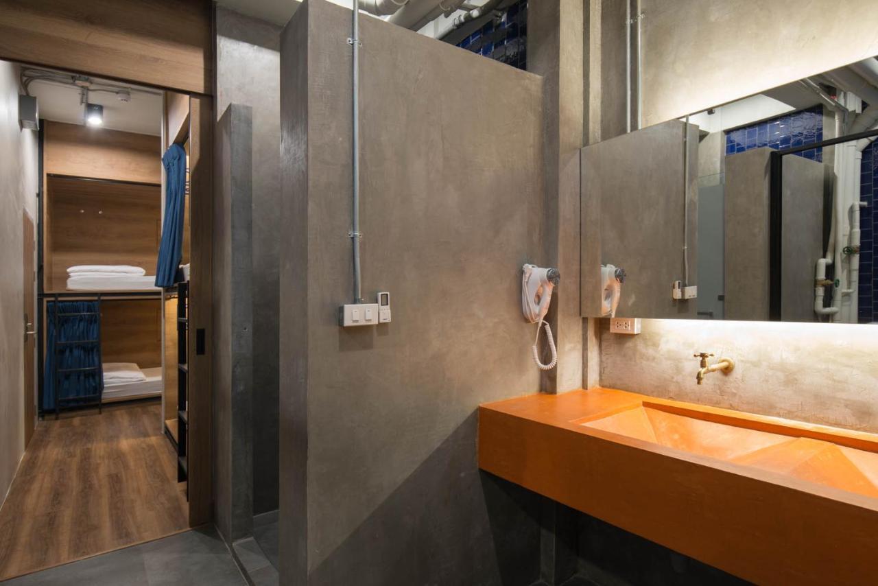 Natee Hostel Bangkok Ngoại thất bức ảnh